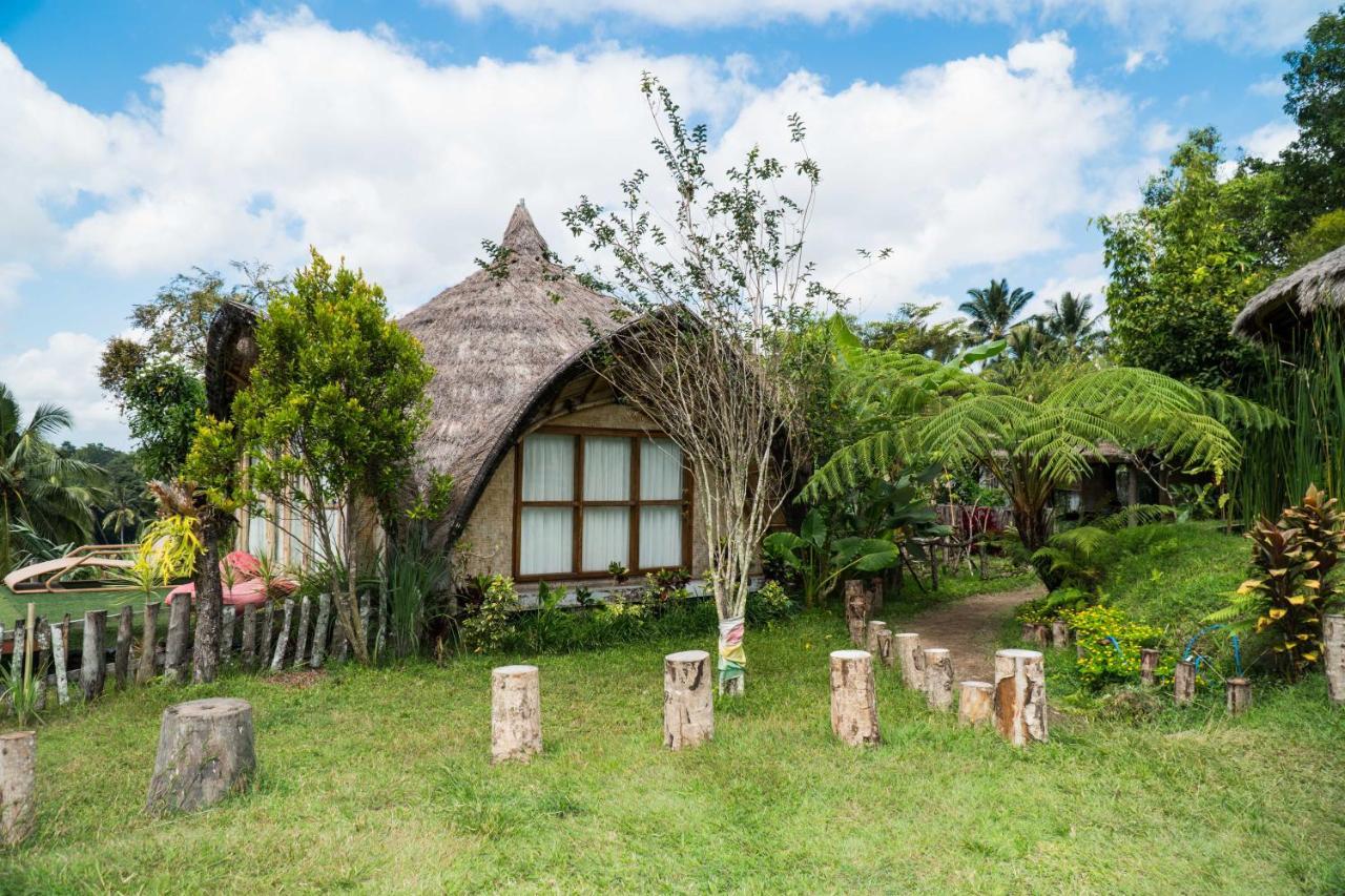 Villa Aranka Tempasan à Sangyang Extérieur photo