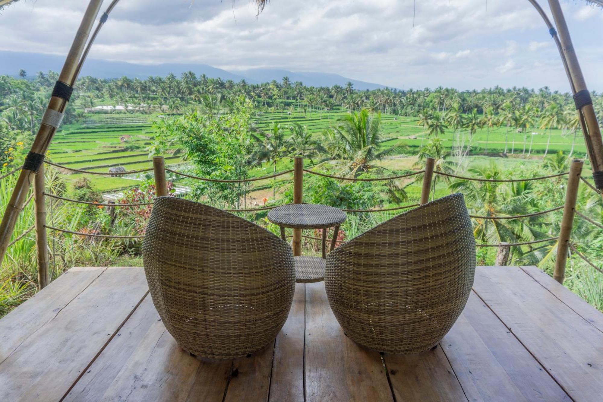 Villa Aranka Tempasan à Sangyang Extérieur photo