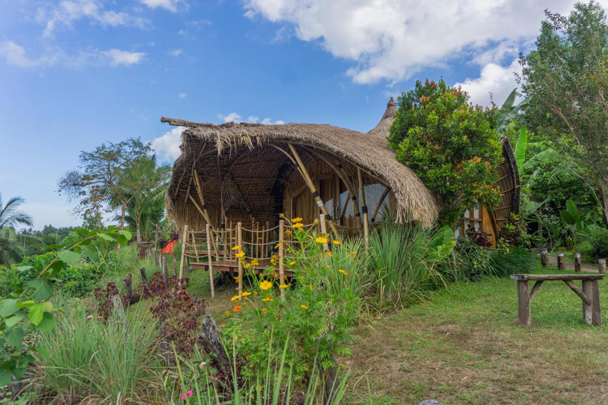 Villa Aranka Tempasan à Sangyang Extérieur photo